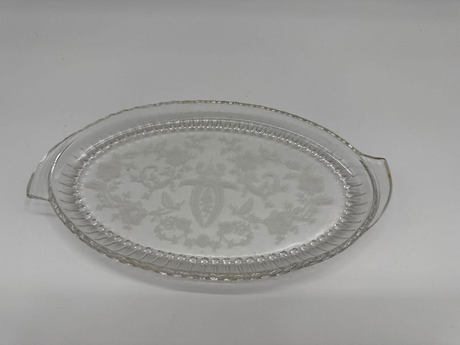 Etched Glass Serving Platter (1 of 4)