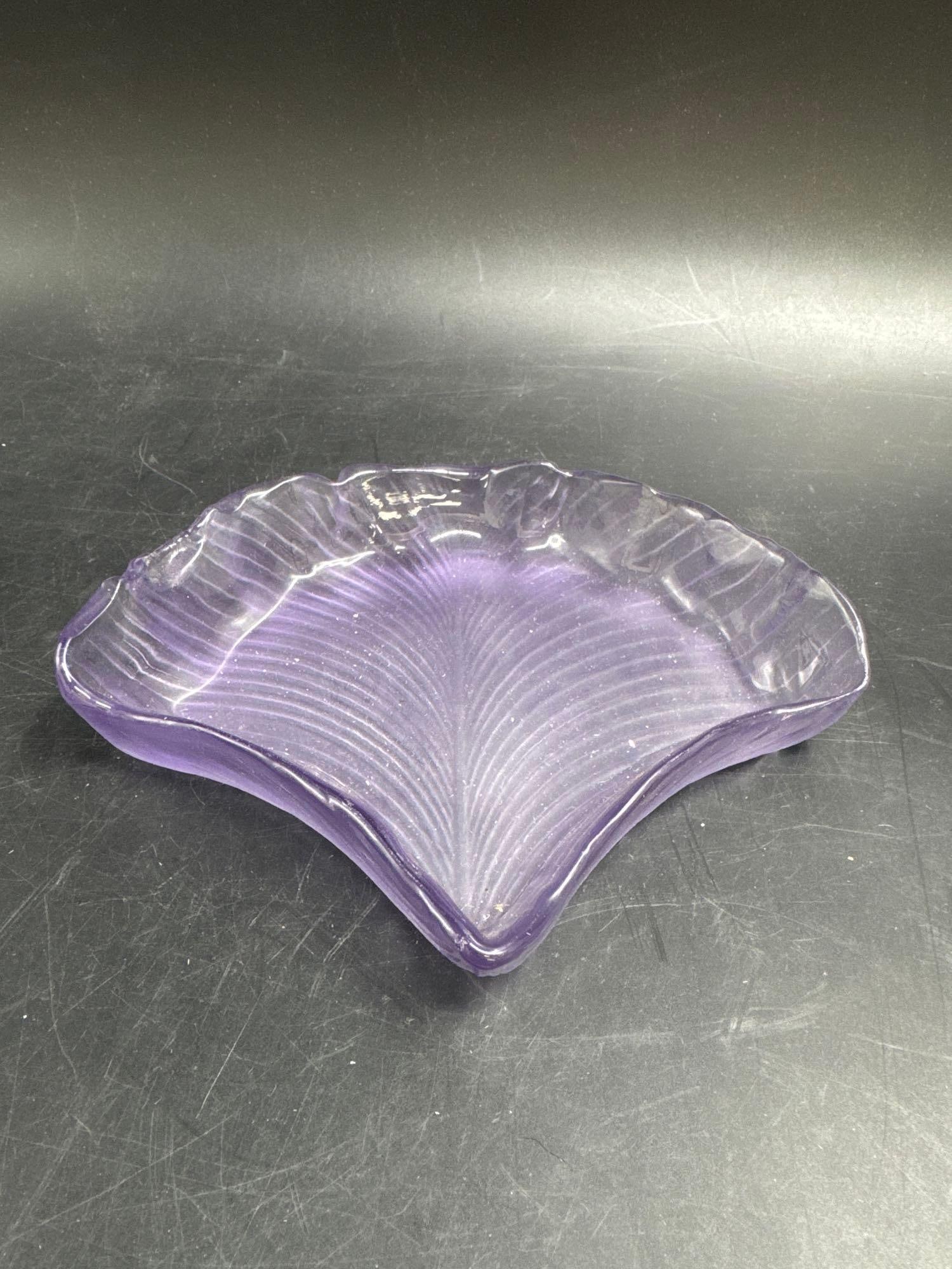 Vintage Amethyst Glass Fan-Shaped Dish (1 of 2)