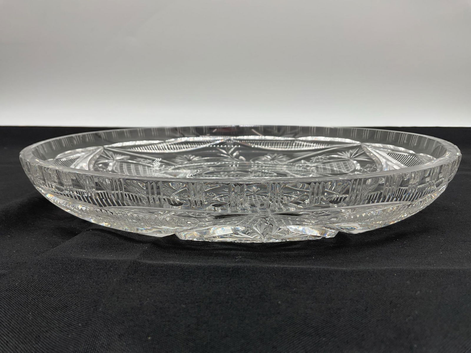Cut Crystal Tray with Floral Star Pattern (1 of 3)
