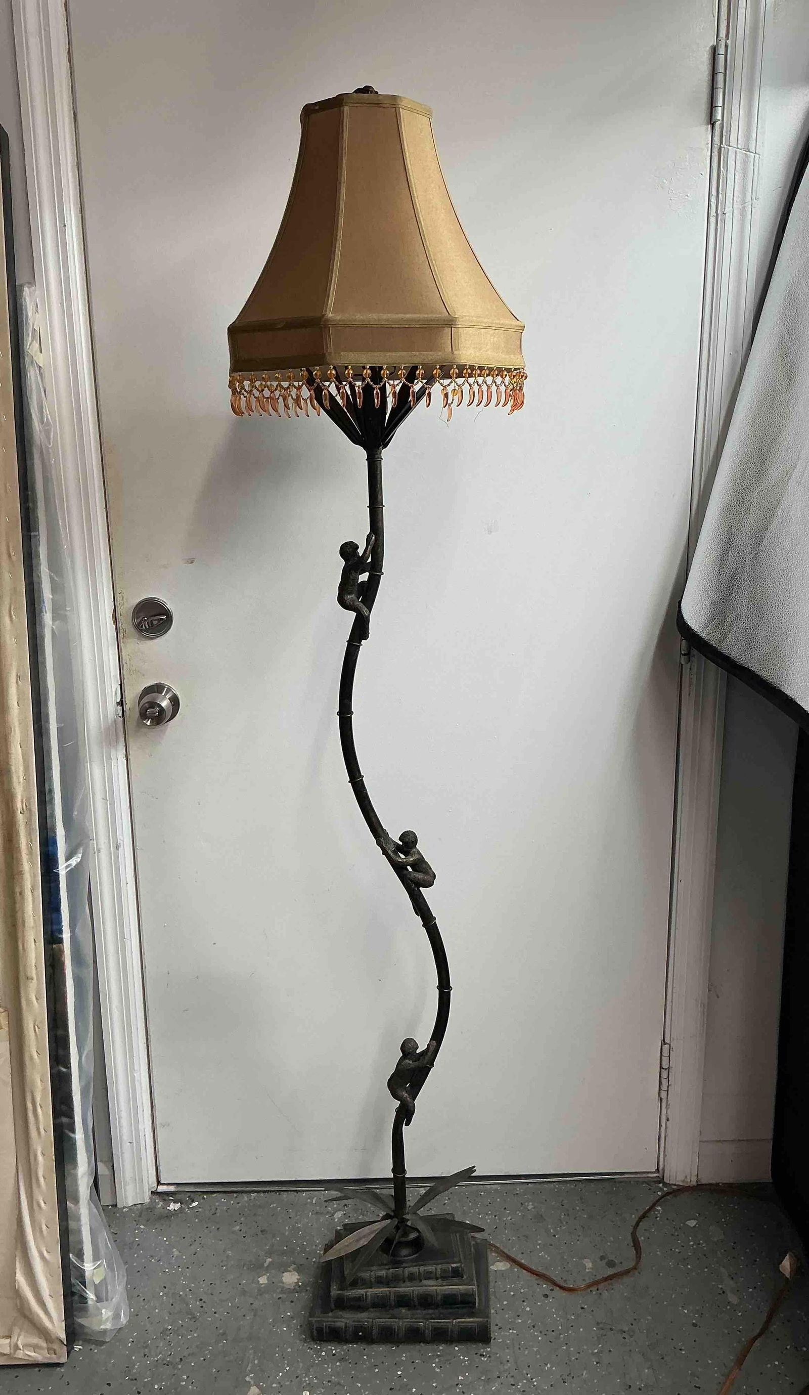 Vintage Monkey Climbing Floor Lamp with Beaded Shade - Maitland Smith (1 of 20)
