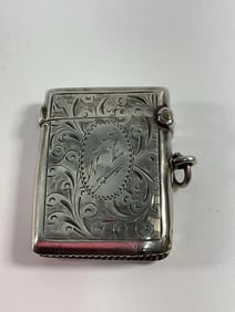 R&W Antique sterling silver vesta case (match safe)