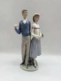 Lladro Figurine - Golfing Couple #1453