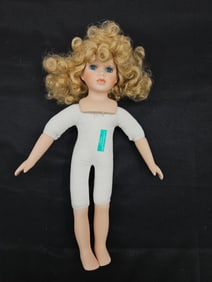 Court of Dolls Porcelain Doll, Numbered 3779/5000