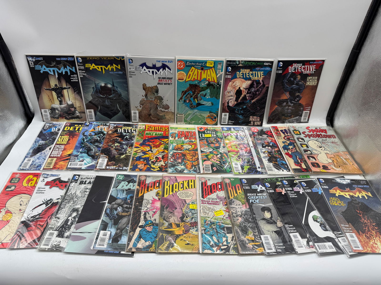 Collection of 30 Batman and Detective Comics (1 of 4)