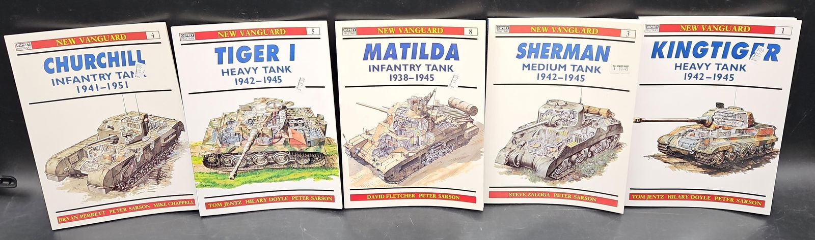 Lot of 5 Osprey New Vanguard Tank Reference Books (1 of 2)
