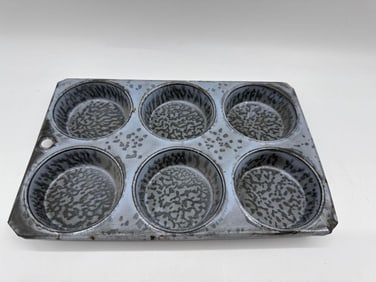 Vintage Metal Muffin Baking Pan
