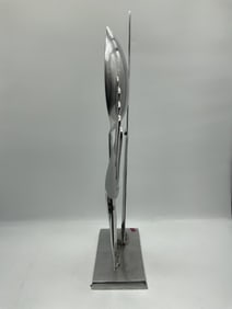 Metal sculpture