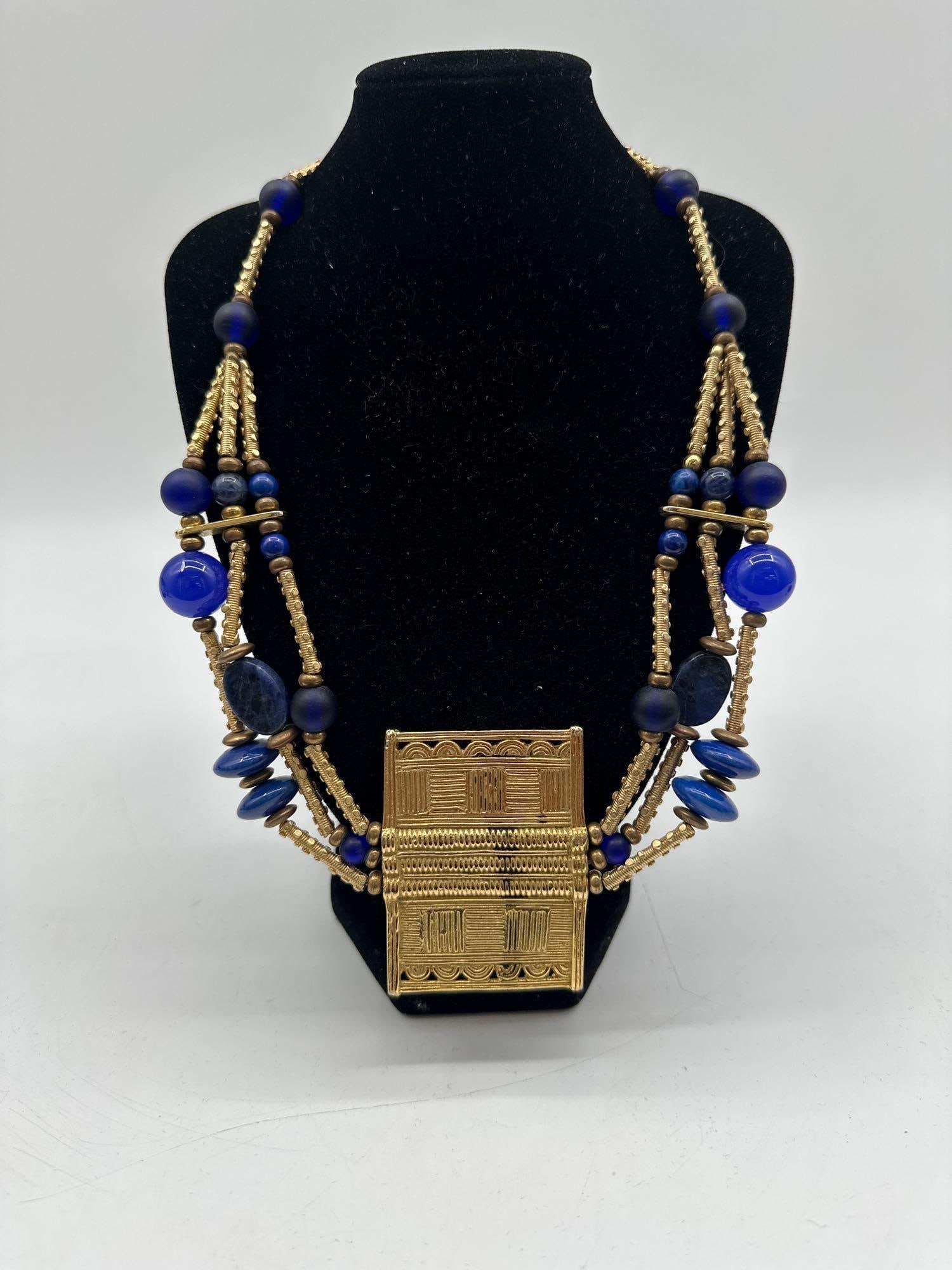 African Tribal-Inspired Necklace and Earring Set with Pendant (1 of 8)