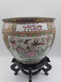Large Chinese Famille Rose Porcelain Fishbowl Planter