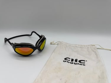 Clic Goggles with Storage Bag
