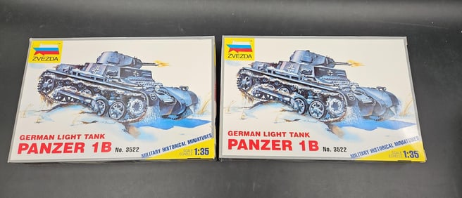 Zvezda 1/35 Scale German Panzer 1B Tank Model Kits