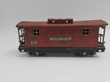 Lionel Lines No. 832 Red Caboose