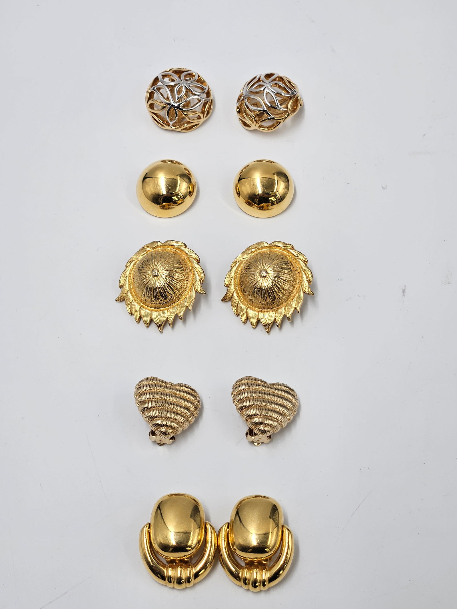 Set of 5 Pairs Vintage Gold-Tone Clip-On Earrings (1 of 7)