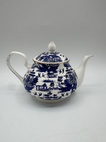 Rose of England Fine Bone China Teapot