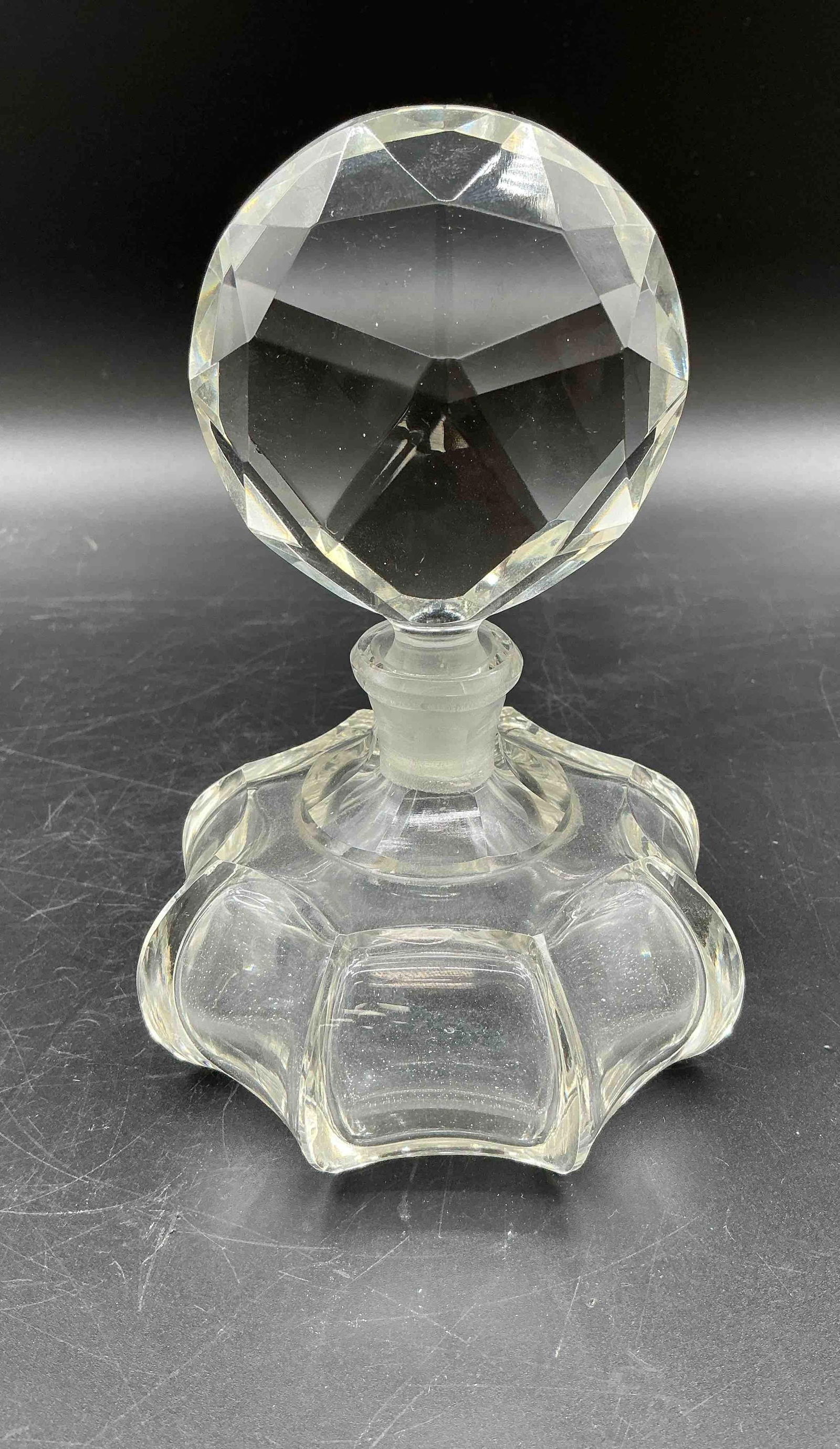 Vintage Faceted Crystal Perfume Bottle with Pumpkin Form Base (1 of 5)