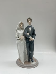 Mazel Tov Bride and Groom Figurine by Lladro