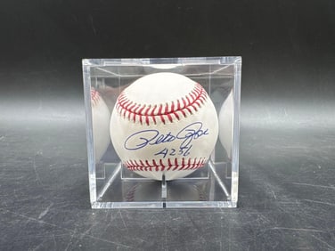 Pete Rose Autographed Baseball