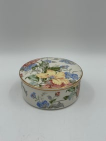 Mikasa Store 5083 Lidded Box with Floral Design