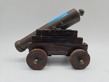 Naval Signal Cannon Replica