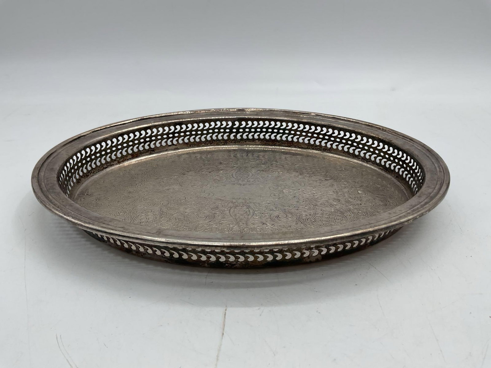 Ornate Silver-Plated Oval Serving Tray with Pierced Gallery (1 of 3)