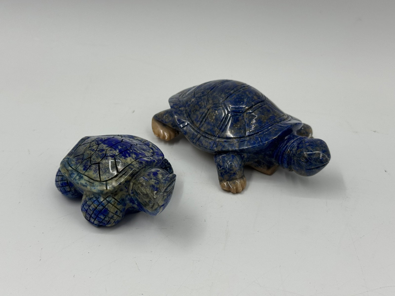 Two Lapis Lazuli Carved Turtle Figurines (1 of 5)