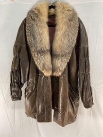 Vintage Leather Jacket With Fox Collar