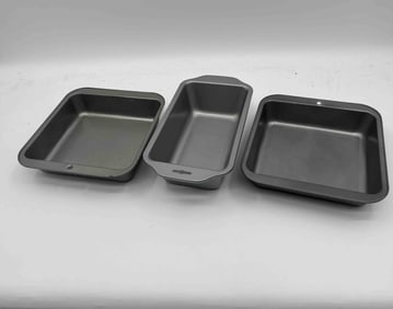Set of Metal Baking Pans