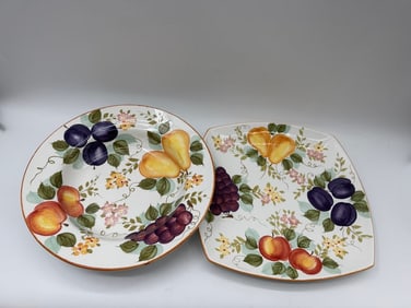 Pair of Florida Marketplace Fruit Motif Plates
