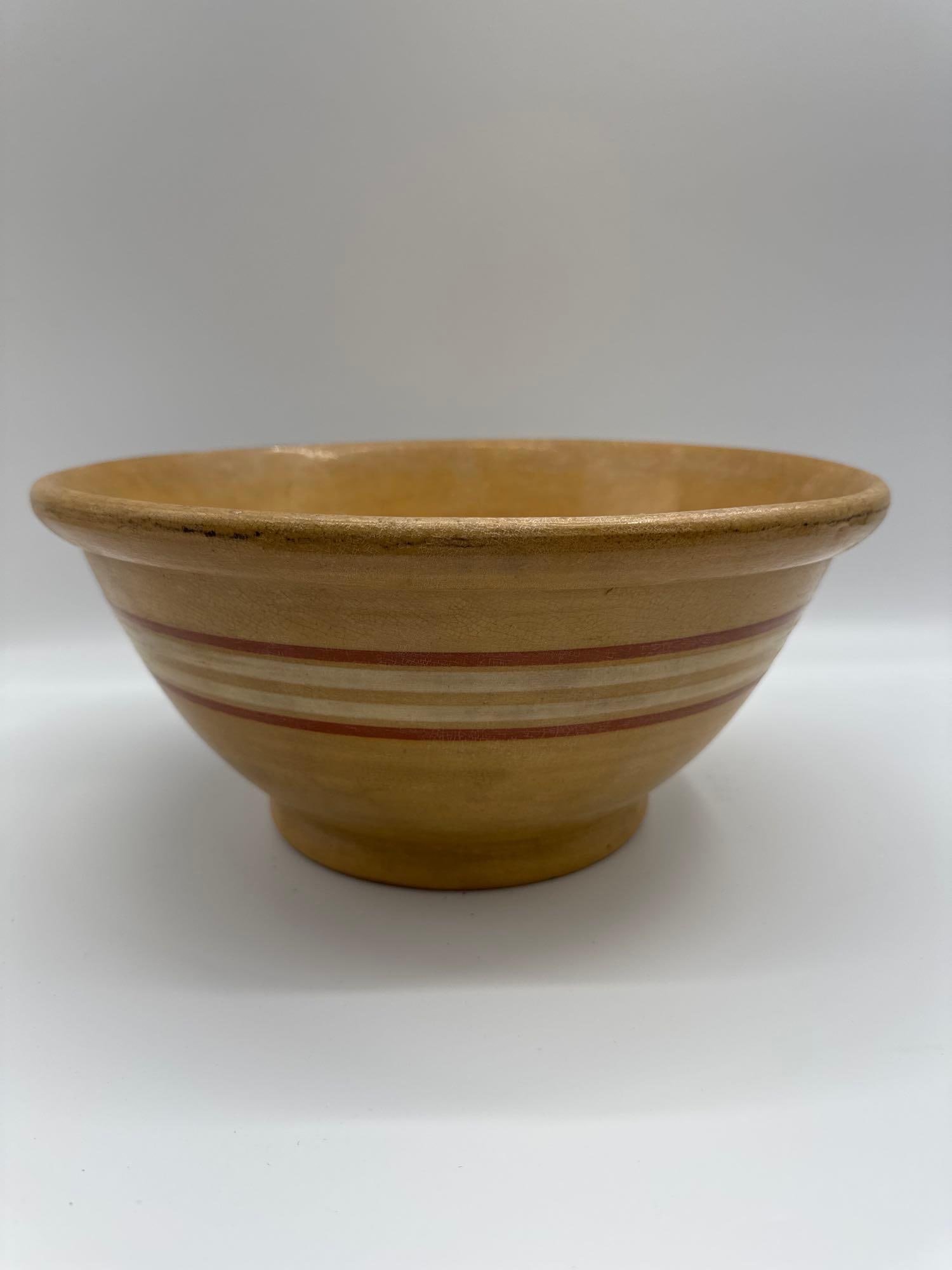 Vintage Studio Pottery Bowl: Vintage Studio Pottery Bowl