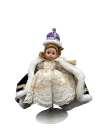 Madame Alexander Queen Elizabeth Coronation Doll in Box