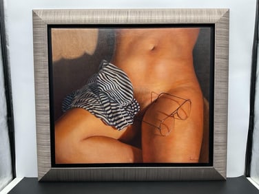 "Desnudo con Lentes" by Andrea Muñoz López (Colombian)