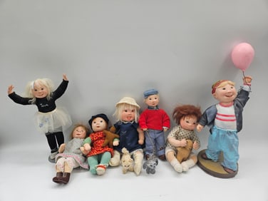 Collection of Dianne Dengel Dolls
