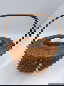 Michael Kane Signed Nantucket Lightship Purse Basket from the home of Jose Reyes