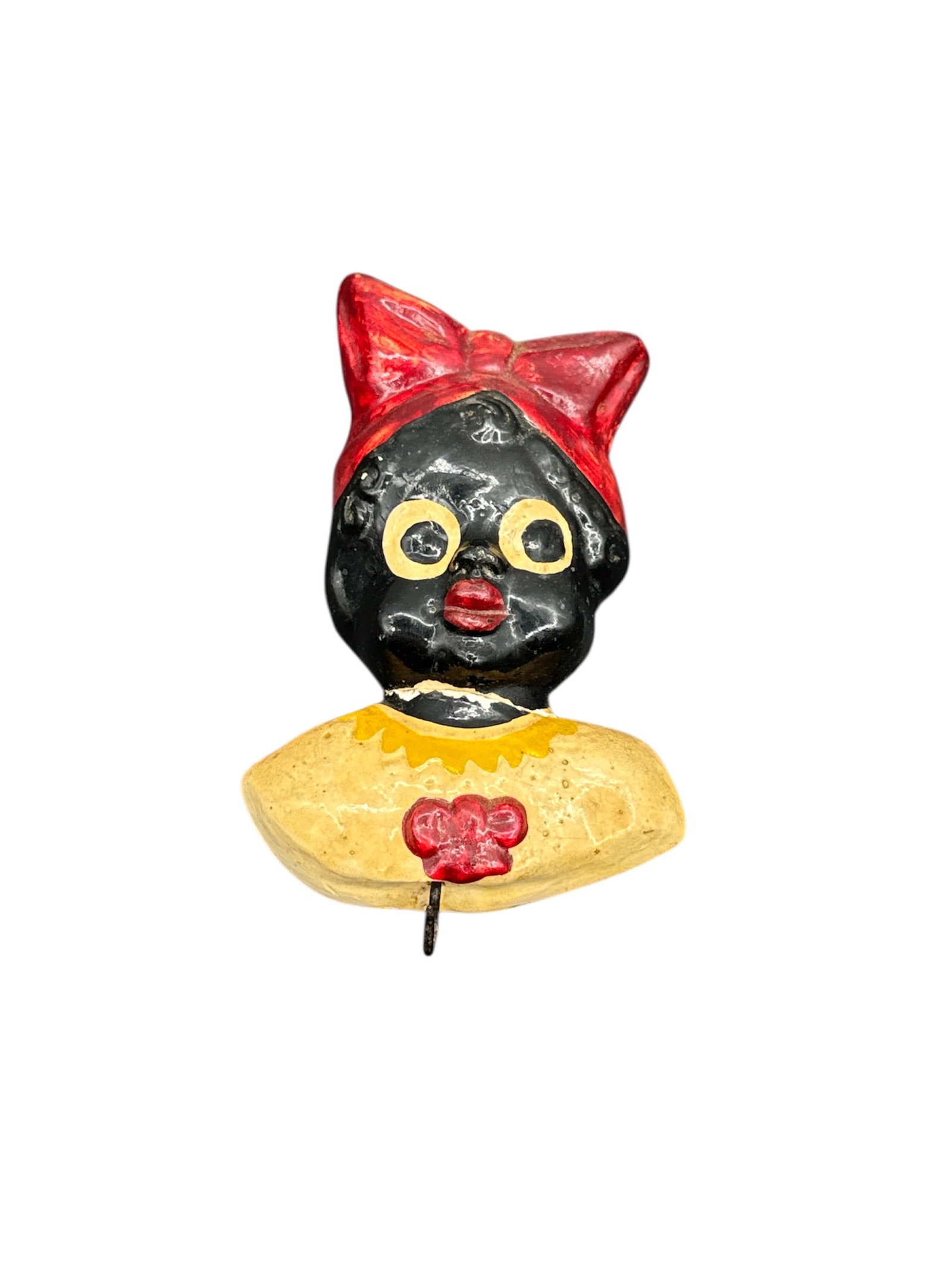 Vintage Black Americana Mammy Wall Hook Plaque – “The Handy Holder?? by F&F Mold & Die Works: This vintage Black Americana wall hook features a stylized Mammy figure wearing a bright red headscarf and yellow dress, produced by F&F Mold & Die Works, an