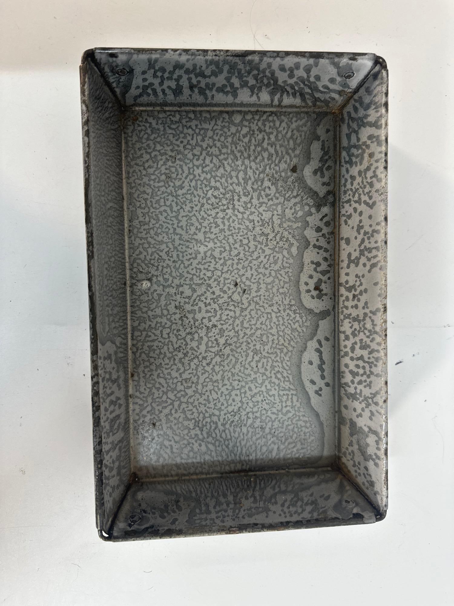 Antique Rectangular Bread Pan Grey Medium Mottled Envelope Ends - Box 1 - Photo 2 - 2