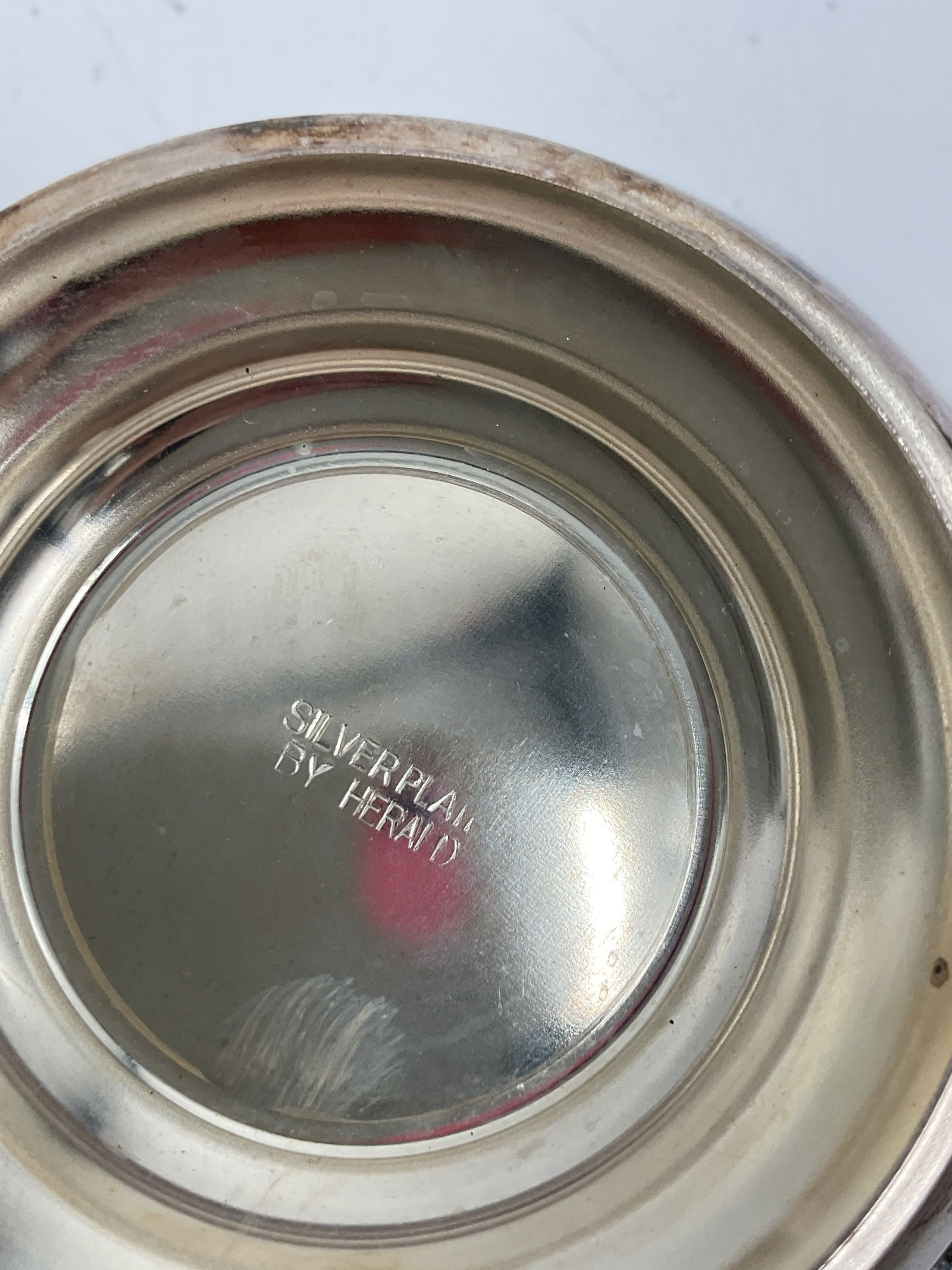 Three Silver Plate Serving Pieces Including Gorham and Herald Examples - 4