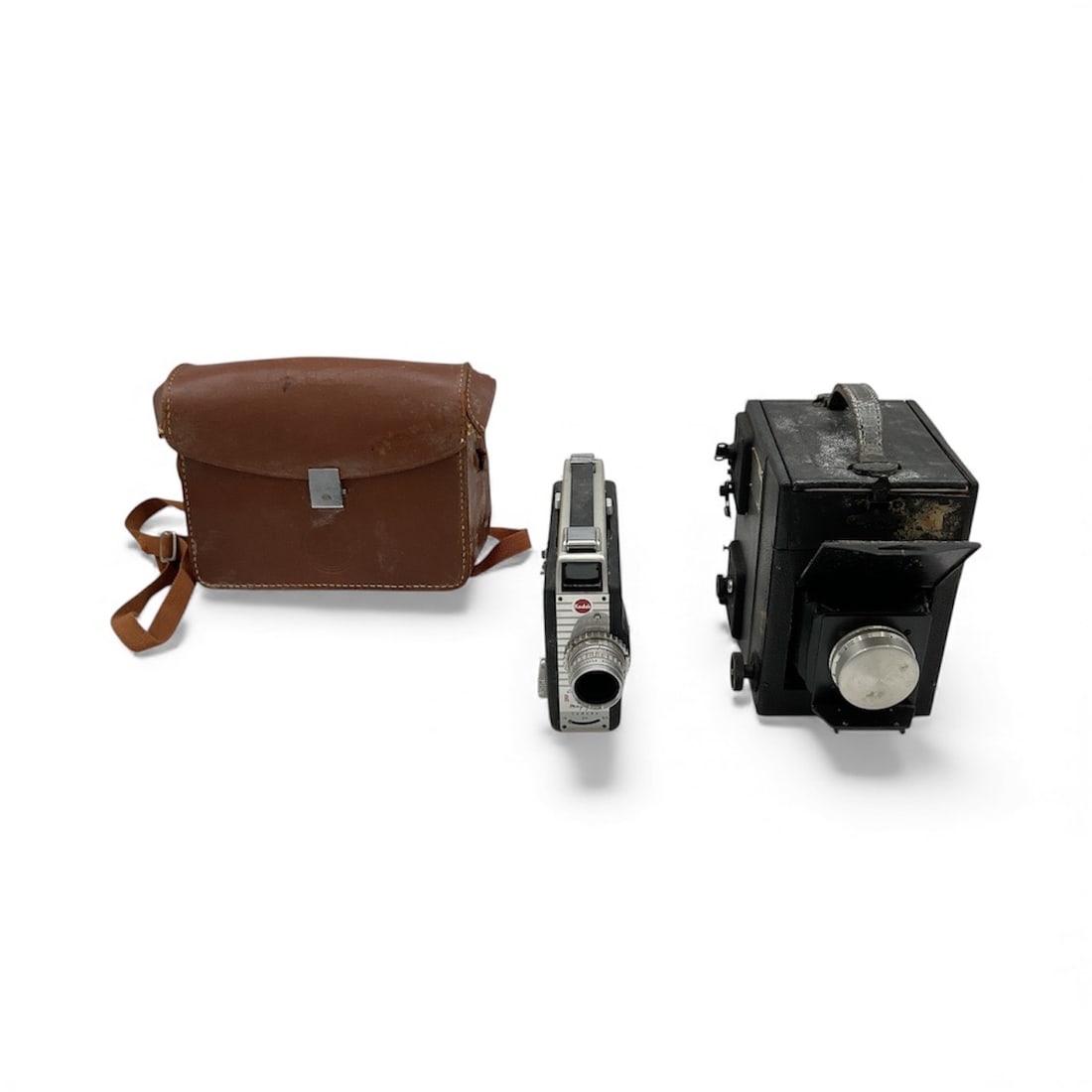 Vintage Kodak Camera with Leather Case & Box Camera – Lot of Two Cameras (1 of 12)