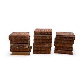 Charles Dickens Works Book Set – Decorative Antique-Style Library Volumes