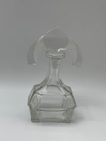 Clear Glass Decanter with Stopper