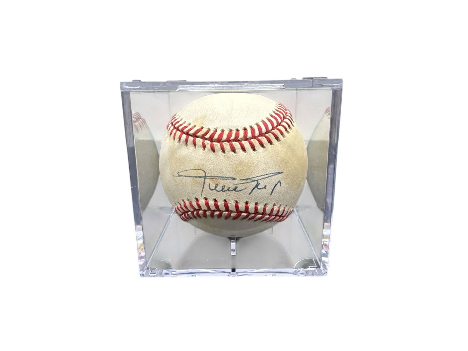 Willie Mays Autographed Official National League Baseball: This lot features an official National League baseball hand signed by legendary Hall of Famer Willie Mays. The signature is boldly applied to the sweet spot and has been authenticated by JSA, with the