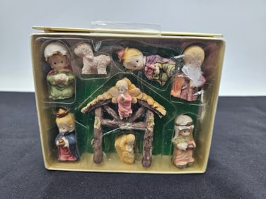 Miniature Nativity Scene Set