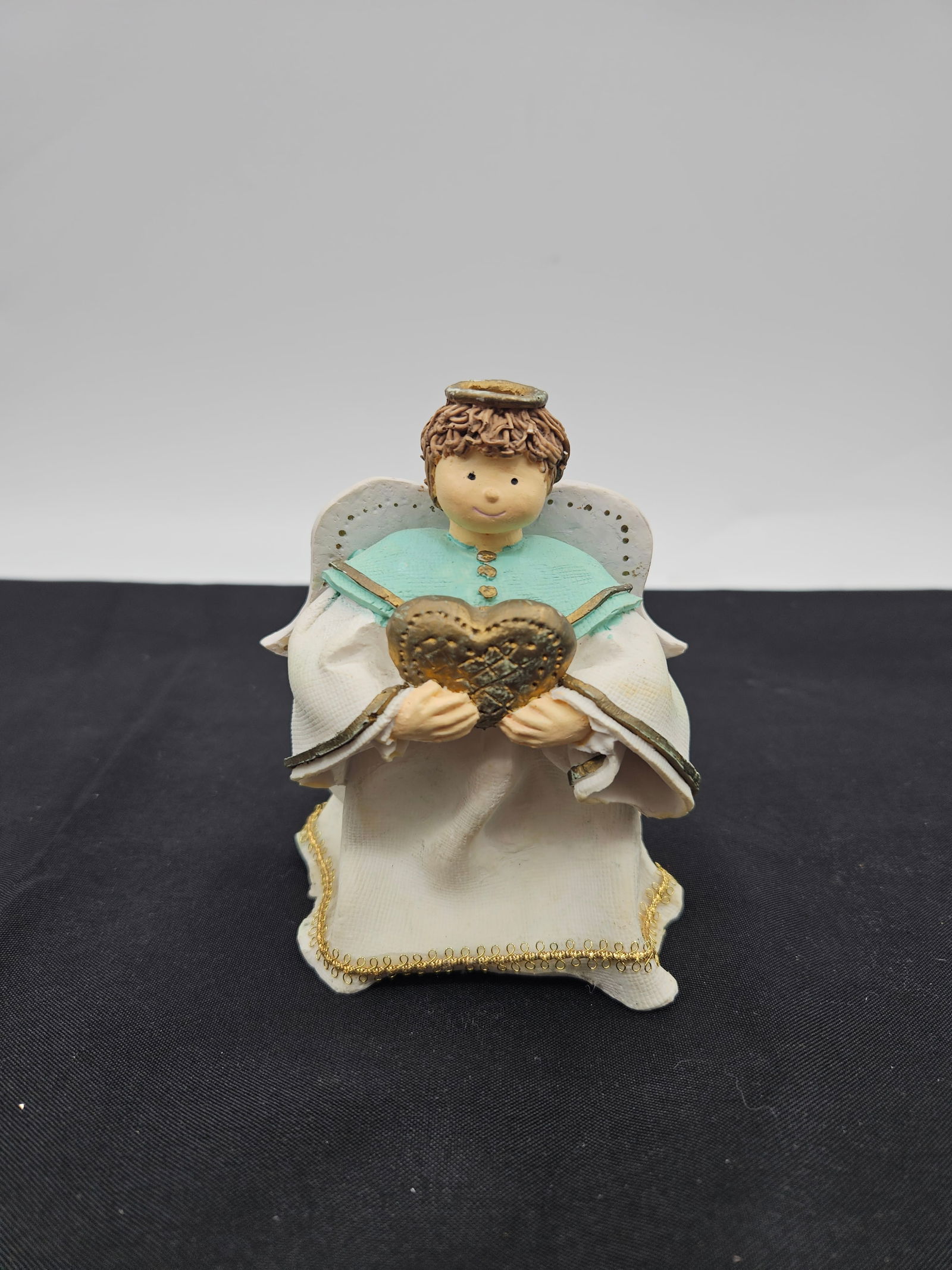 Angel Holding Heart Figurine (1 of 5)