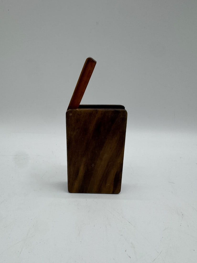 Small Wooden Hinged Box (1 of 2)