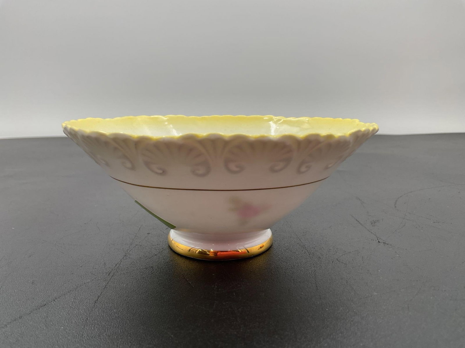 Royal Stafford Bone China Yellow Ombre Rose Bowl (1 of 3)