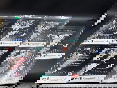 Lot of MLB Zenith Baseball Trading Cards