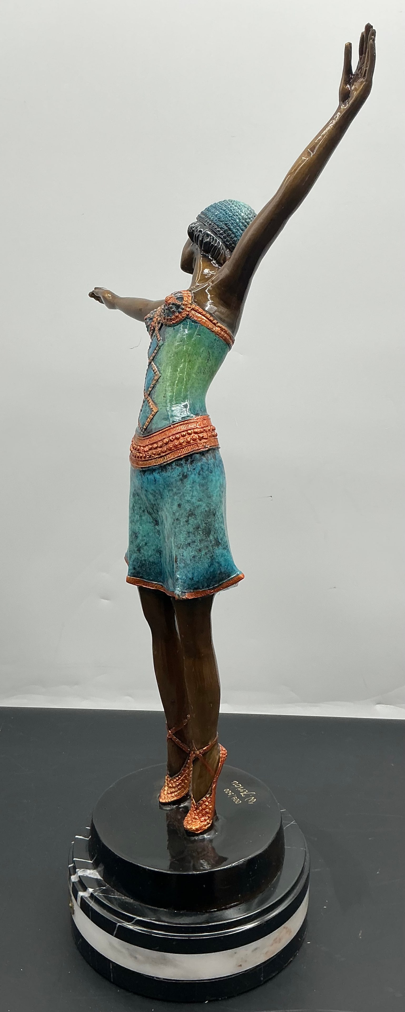 Bronze art deco dancer - 4