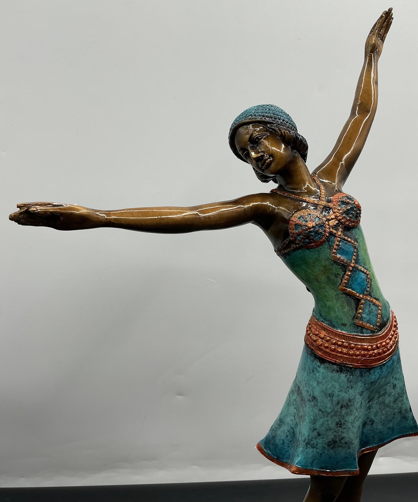 Bronze art deco dancer - 5