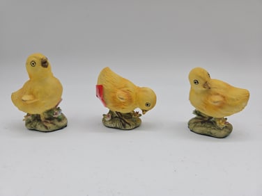 Three KW 1997 Chick Figurines