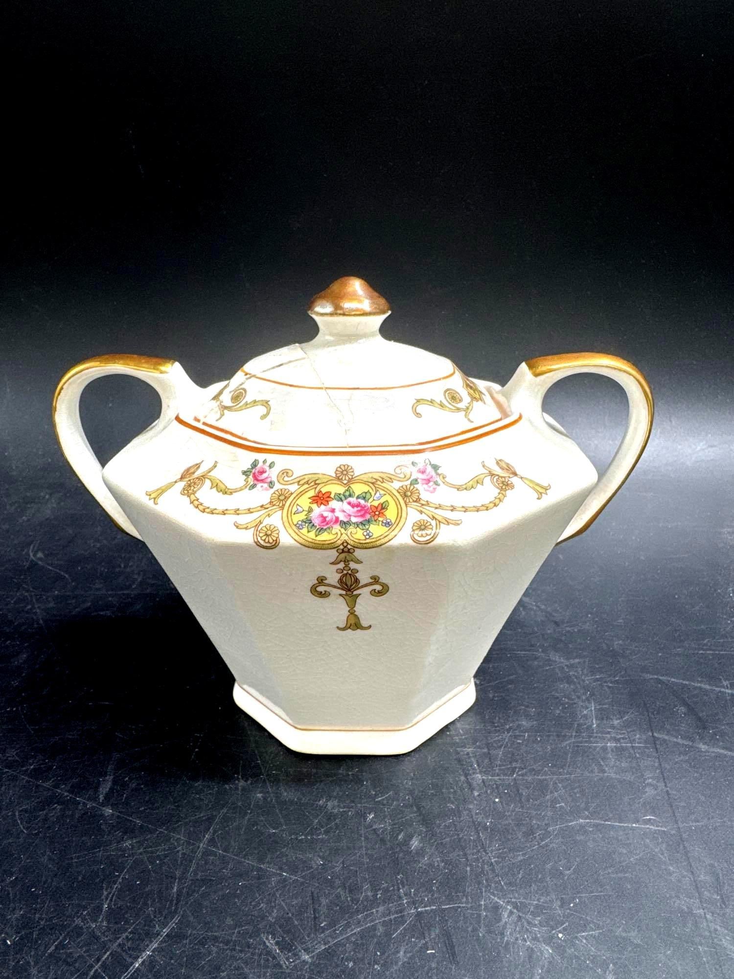 French Belclair China Porcelain Sugar Bowl with Lid (1 of 4)