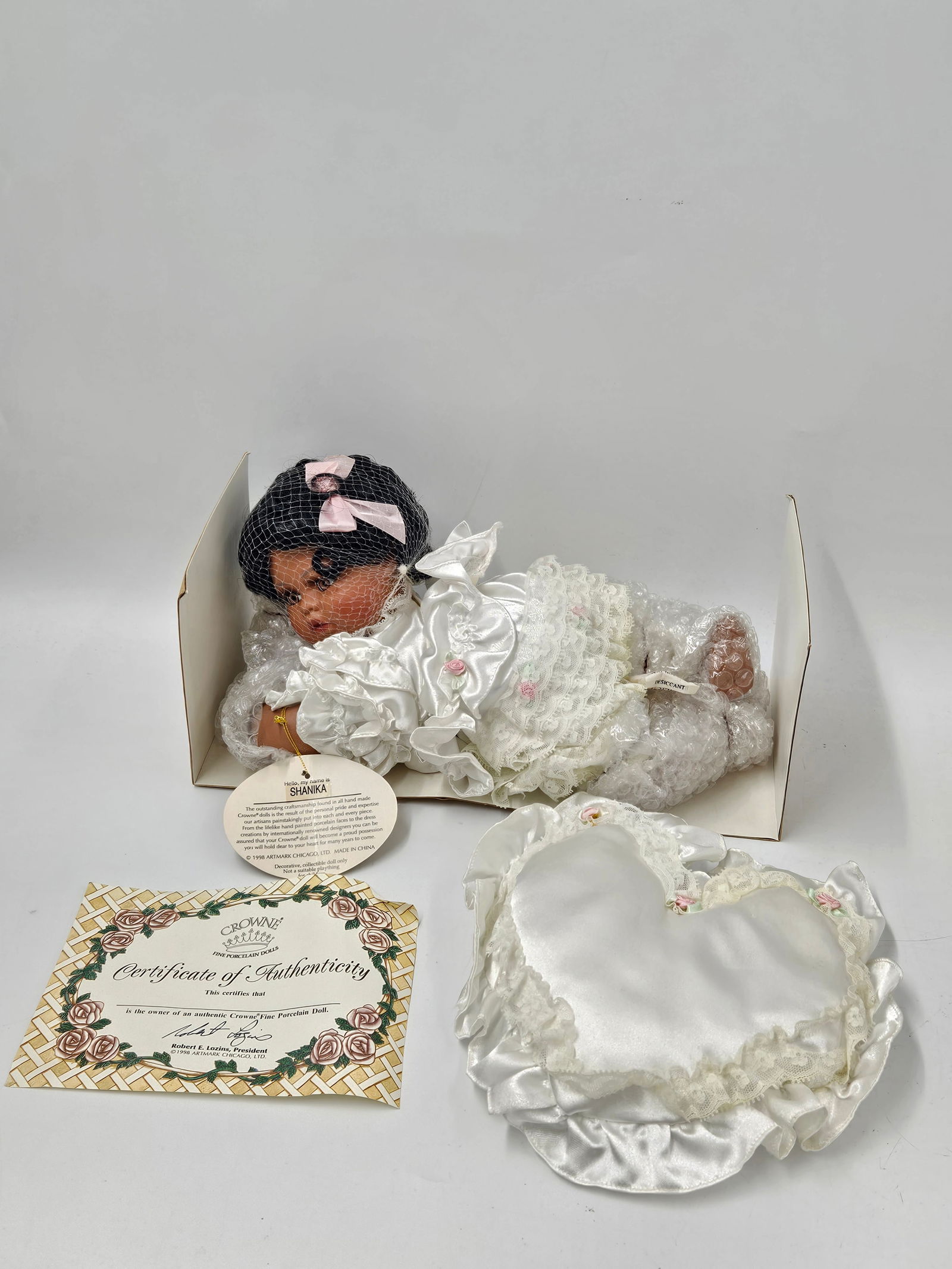 Crown Fine Porcelain Baby Doll (1 of 4)